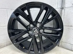 560.to1d25 Toyota 2025 Camry 18x8 Wheel 5 V Spoke A Condition Oem