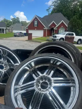 7177 Universal Products 24 Inch Rims