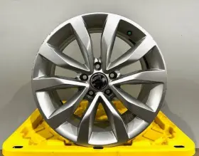 5c0691025f Volkswagen 5c0601025f 2013-2016 Vw Beetle 17x7 17 Inch Alloy Wheel Rim Genuine Oem