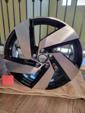 5h0601025hfzz Volkswagen 18x7.5 5x112 Oem Vw Gti Inch Richmond Like New