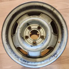 1273879 Volvo 14 Inch 240 260 740 760 Factory Oem Steel Wheel Rim 14x5 1/2 1979-1990 5x108