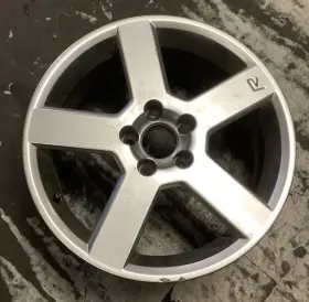 30647396 Volvo 60 70 Series V70 2003-07 70305 Aluminum Oem Wheel Rim 17x8 Used Silver