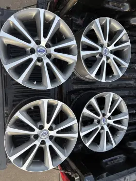 31280099 Volvo 06-13 C70 S40 C30 V50 17x7.5 Complete Set Of Sirona Wheels