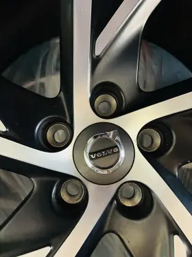 32327148 Volvo Oem Rims 20 Inch 5 Lug Alloy Wheel Xc 40 Double Spoke Black Diamond Cut 32327148 Volvo Oem Rims 20 Inch 5 Lug Alloy Wheel Xc 40 Double Spoke Black Diamond Cut