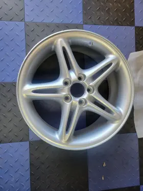 91926147 Volvo Wheel 1 Oem 70 Series Fits 98-03 P#91926147 H#70221 Perfect Condition