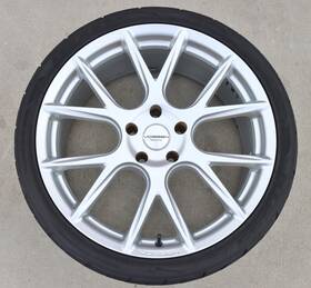 Vossen Vfs-6 Vf Series 20x9 Silver Wheel 20 Inch Rim With Nitto Nt555 G2 Tire Used
