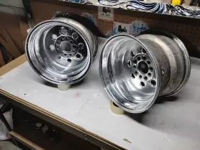 90-510352 Weld Racing 15 X 10 Inch Draglite 4.5-4.75 Bp. 4 Bs. Draglites