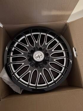 Xf Off-road 2401790570gbml 17x9 Xf-offroad Rims Wheels Brand New Still In Box Never Been Mounted