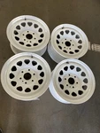 17 Chevy Gmc Silverado Sierra 2025 White Oem Factory Steel Wheel Rim Set Used. Price: $350.00.