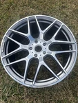 Amg Mercedes-benz Oem G-wagon Forged Wheel Rim 22" A4634012000 Polished Grey G63 Used. Price: $1250.00.