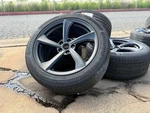 4X 2025 Tesla Model Y Juniper Wheels Rims Crossflow 19X9.5J 2188226-00-B Oem 90% Used. Price: $1800.00.