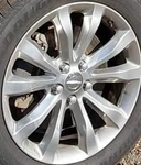 2020 300 Oe Wheel 19X7-1/2 10 Spoke Flared Polished Chrysler Used. Price: $376.30.