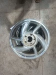Wheel 17X7-1/2 Directional Spokes Chrome Opt N94 Fits 00-01 Bonneville 1068771 Used. Price: $151.98.
