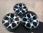 One 17" Jeep Wrangler Gladiator Rim Inches Wheel Oem Original Used. Price: $80.00.