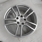 (1) Wheel Rim For Porsche Cayenne Like New Oem Grade Hypersilver. Price: $914.99.
