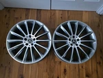 Genuine 20X8 Mercedes-benz Amg Front Single Rim Oem 85672 Wheel Cls 500 550 Used. Price: $615.00.