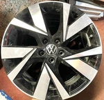 Volkswagen Atlas 18" Alloy Rim Wheel 3CM601025B Double Spoke 8X18 ET34 Genuine Used. Price: $225.99.