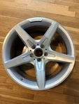 19X9.5 Rear Mercedes SL400 SL550 2013-2020 Factory Oem Wheel Rim A2314011702 Remanufactured. Price: $609.99.