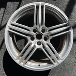 Rear Porsche Macan Oem Wheel 19" 2015-2021 Factory Rim Alloy Original 67526 Used. Price: $382.18.
