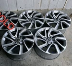 Genuine 21" Land Range Rover Factory Single Rim Oem Wheel 17-21 Discovery Sport Used. Price: $235.00.