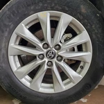 Wheel 17X6-1/2 Alloy Spoke Silver Fits 22-25 Corolla Cross 1175969 Used. Price: $189.16.