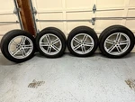 19" 5 Double Spoke Oem Porsche, Michelin Latitude Tour Hp Macan 2019-24 Used. Price: $1500.00.