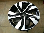 2023-24 Volvo XC40 20X8 Machined/black Oem Wheel 21720 Used. Price: $350.00.