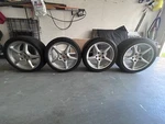 Porsche Wheels Set: Bridgestone Potenza 050A Front: 265/40 R18 10Y 101Y Rear Used. Price: $1500.00.