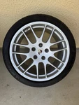 2010-2016 Porsche Panamera Rear Wheel Rim 20'' Oem Used. Price: $515.00.