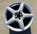 2003-2009 Mercedes W211 E63 E350 Amg 8.5JX18H2 Wheel Rim Spoke A2114016602 Oem Used. Price: $145.00.