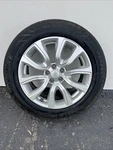 2014-2019 Range Evoque Oe Wheel 18X8 5 Spoke Shaped Silver Land ROVER#1 Used. Price: $185.00.