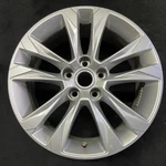 Chevrolet Silver Trailblazer Oem Wheel 17" 2021-2023 Factory Rim Alloy 14038A Used. Price: $167.18.