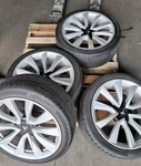 Set Of Oem Tesla Model 19 Nova Wheel & New Tire 1344227-00-A Used. Price: $2995.00.
