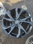 Wheel 18X8 Alloy 10 Spoke Dark Gray Inlay Fits 19-21 Civic 189243 Used. Price: $244.00.