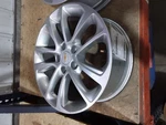 Wheel 17X7-1/2 Painted Silver Opt Sbo Fits 24-25 Trailblazer 2092379 Used. Price: $171.98.