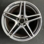 Rear Amg Mercedes-benz Machined Grey C-class Oem Wheel 19 Rim Original 85525 Used. Price: $460.18.