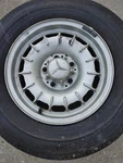 14'' 6J Barock Bundt Wheel For Mercedes W108 W109 W110 With Defects 1084000902 Used. Price: $244.21.
