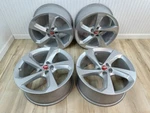 2017-2021 Jaguar F-pace Oem 19" 5-SPOKE Alloy Wheel *set Of 4* HK83-1007-EB Used. Price: $705.00.