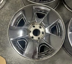 20 Chevrolet Tahoe Silverado 1500 Oem Alloy Wheel Single Rim 9597599 Chrome Used. Price: $165.00.