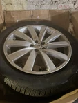 This Item 19-INCH, 10-SPOKE Turbine Silver Alloy Wheel For Volvo XC90 Used. Price: $1000.00.