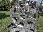 Land Rover - Range 19 Inch Wheels Set Of Rims RRC502640MNH Used. Price: $164.99.