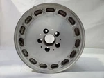 1988 1991 Mercedes 420 Sel Oem Wheel Rim 15X6.5 Used. Price: $105.00.