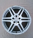 10 11 13 14 15 16 Mercedes Benz E-class E350 Amg Wheel A2124012302 18X8.5J Used. Price: $145.00.