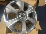 21" Land Rover Factory Oem Rim Wheel LR048832 LR048831 Right 72318 Lh Used. Price: $275.00.