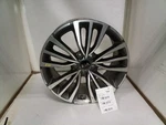 Wheel 18X8 Alloy 15 Spoke Machined Face Fits 18-19 Stinger 10654737 Used. Price: $292.80.