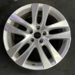 Volkswagen Machined Silver Tiguan Oem Wheel 18 2009-2011 Factory 69946 Used. Price: $111.57.
