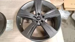 2020 Velar Oe Wheel 19X8-1/2 5 Spoke Gray Range Rover Used. Price: $450.50.