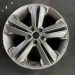 Hyundai Machined Grey Santa Fe Oem Wheel 19 2013-2016 Factory Rim 70847B Used. Price: $148.77.