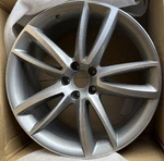 20X9" Factory Oem Machined And Silver Aluminum Wheel Rim For 2016 Audi A8 Remanufactured. Price: $249.79.