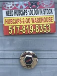 2002-07 Gmc Envoy 17 Alloy Wheel Center Cap One Used Spoke P/n 9593396. Price: $23.00.